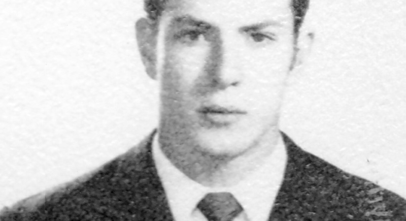 Luis Bernardo Gattavara, foto byn de estudiante desaparecido durante la dictadura